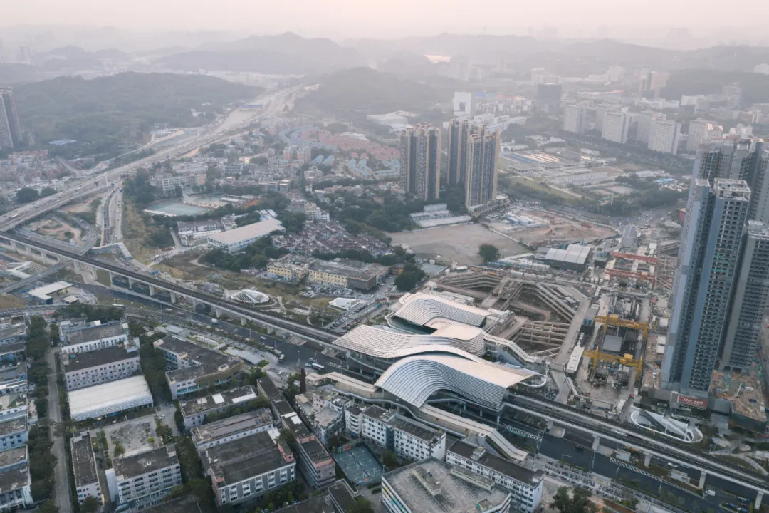 湾区之舞 | 深圳市大运综合交通枢纽建筑改造提升工程项目