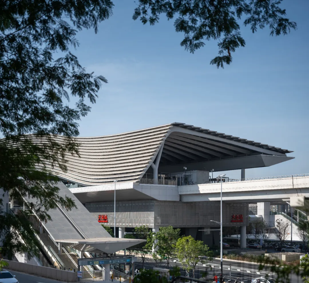 湾区之舞 | 深圳市大运综合交通枢纽建筑改造提升工程项目