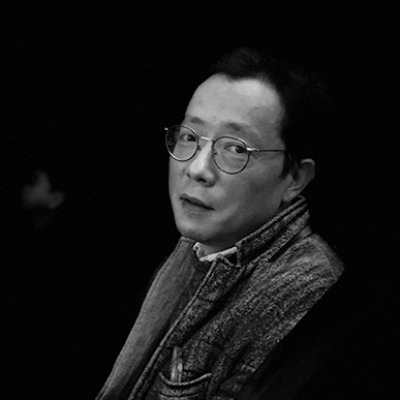 陈镌