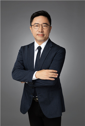 李晋