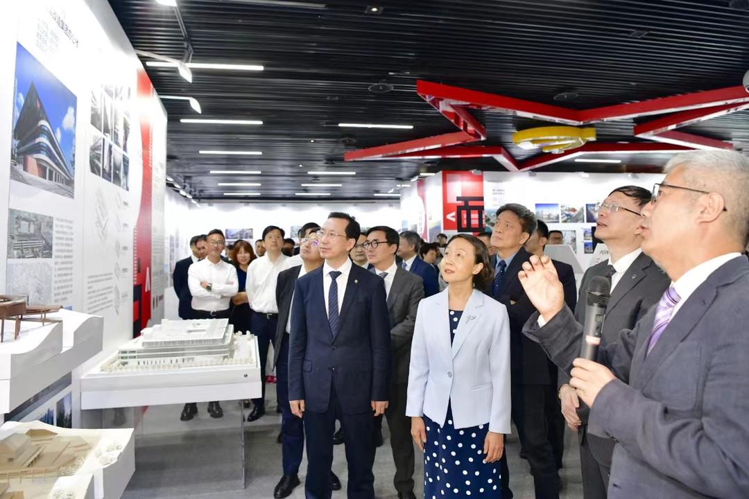 福州市与同济大学校地合作签约仪式暨城市更新实践联展开幕式举行