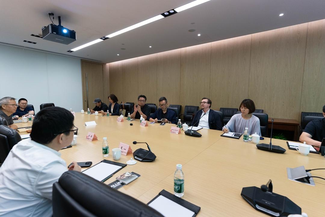 德国盖博建筑国际执行总裁马睿思到访集团开展讲座暨学术交流研讨会