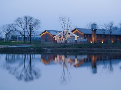 青龙湖·漂浮种子，成都 / 小隐建筑