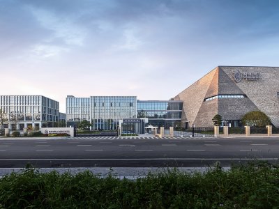 杭州市威雅实验学校 / 中国联合工程有限公司