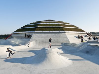 StreetDome多功能文化中心和运动公园，丹麦