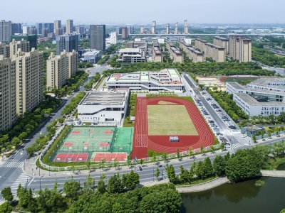 上海德富路初中