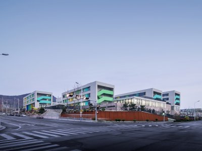 威海市望海园中学
