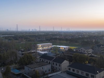 骑力党群中心，浙江 / 森上建筑设计