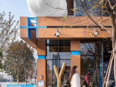 GOEASY户外集合品牌线下首家旗舰店，上海 / 笑脸蜘蛛
