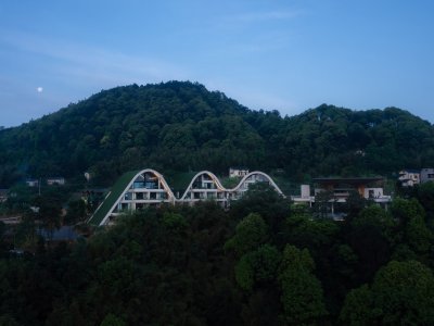 重庆玉峰山慢屋•青麦庄园 / IDO元象建筑+重庆合信建筑设计院
