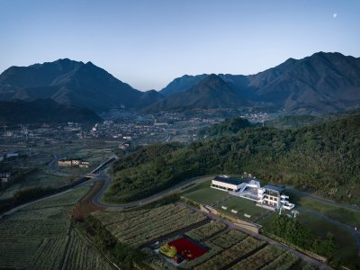 余村印象青年图书馆，浙江 / 上海交通大学设计学院杜春宇团队