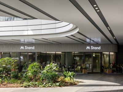 M Stand上海苏河湾万象天地店 / 另外建筑