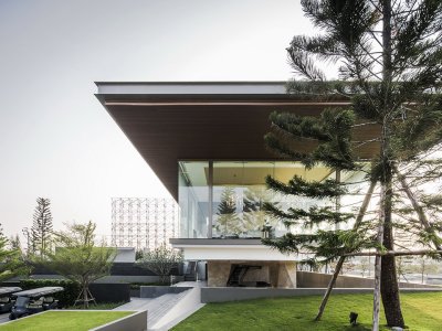 两块石头上的建筑，泰国
