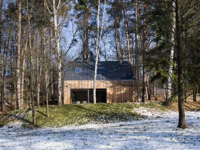 HYTTA度假屋，捷克 / Adam Hofman + Dominik Ilichman