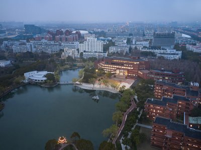 交大包玉刚图书馆空间改造，上海 / 奥默默工作室