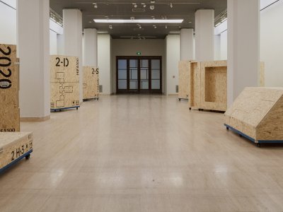 湖北美术学院办学100周年艺术文献展设计类学科展览单元，北京 / 湖北美术学院设计类学科