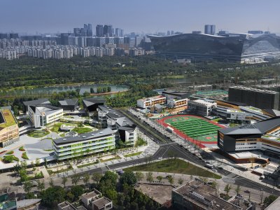 成都蒙彼利埃小学改扩建 / 中国建筑西南设计研究院有限公司