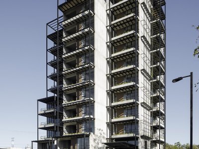 Qalma公寓楼，哥斯达黎加 / Carazo Arquitectura