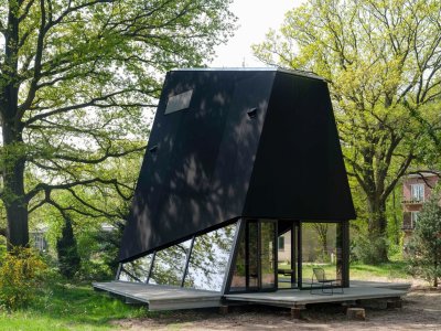 “Stay Under the Radar" 度假屋，荷兰 / Sander van Schaik