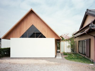 主屋扩建：“留白”的新家，日本