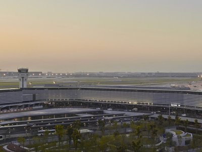 上海虹桥国际机场T1航站楼改造及交通中心工程 / 华东建筑设计研究院有限公司