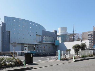 海老名市立有马图书馆·门泽桥社区中心改建，日本 / 三上建筑事务所