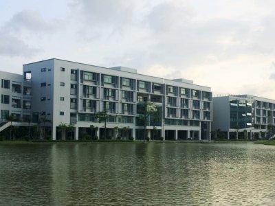 广州大学城广东药学院教学楼及管理楼