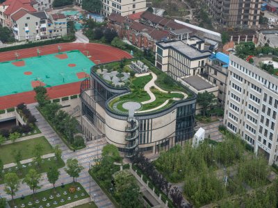 上海市西中学改扩建工程综合楼