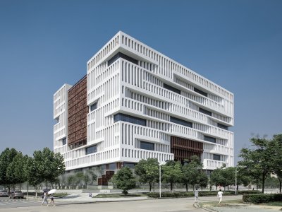 武汉理工大学南湖校区图书馆