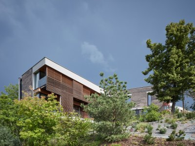 Villa H，捷克
