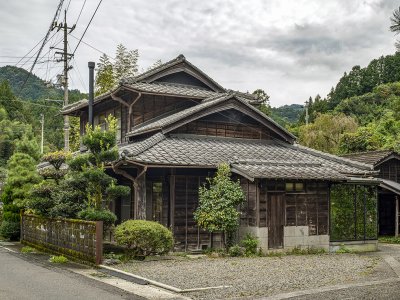 Sansan神山研究室主屋改造，日本 / Shushi Architects