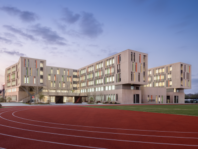 上海外国语大学附属普陀实验学校