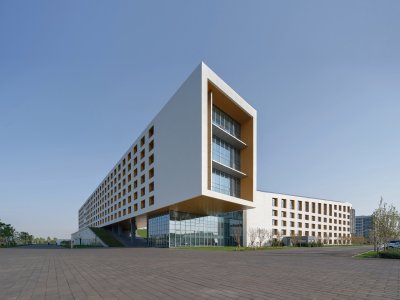 北京大兴国际机场生活服务设施工程 / 中国电子工程设计院