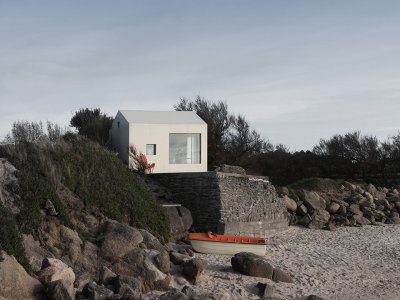 诺曼底海边的维京人小屋，法国