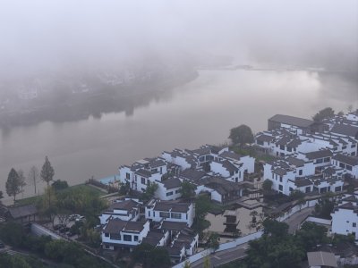 黄山紫阳烟雨度假酒店，安徽 / 风合睦晨