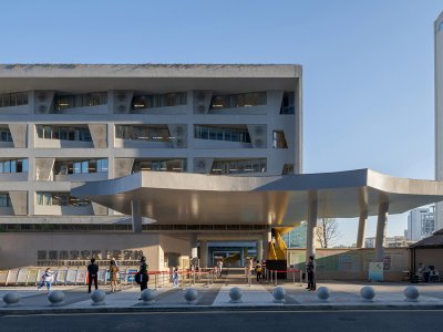 深圳市宝安区上星学校 / 第伍建筑
