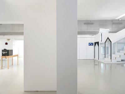 猫猫、罗西、舞台，广州 / 蜗牛建筑工作室