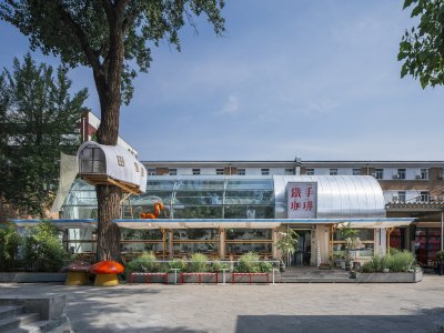 铁手咖啡友谊商店花园店，北京 / 申江海建筑事务所