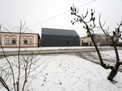 住宅改建的公司办事处，塞尔维亚