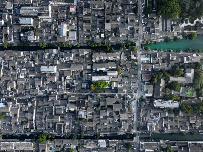 平江路松之屿民宿，苏州 / 咫间设计