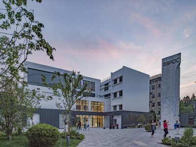 五角场双创学院办公空间，上海 / 雅莱设计