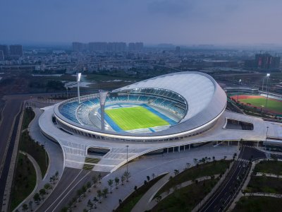 海口五源河体育场 / gmp
