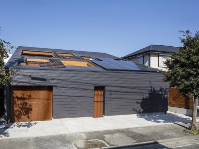 荫蔽庭院住宅，日本