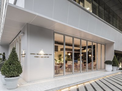 翠贝卡河西旗舰店，南京 / 南京市線状建筑设计研究室