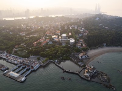 鼓浪屿当代艺术中心改造设计，福建 / 都市实践