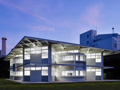圣心国际学校临时过渡建筑，东京