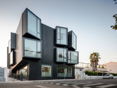 Santa Casa da Misericórdia老年人护理中心，葡萄牙 / Nuno Piedade Alexandre