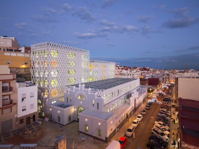 Melilla老市场改造，西班牙 / Ángel Verdasco Arquitectos