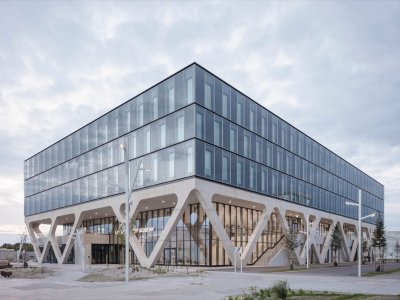 LAB 52机场学院，慕尼黑 / Auer Weber