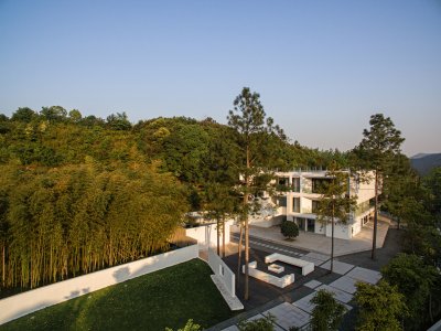 觅度杉里民宿，莫干山 / 杭州时上建筑空间设计事务所